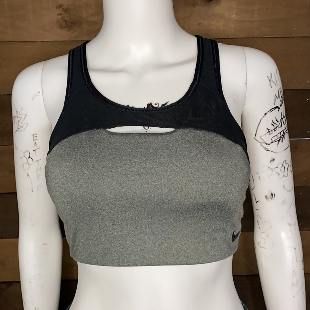 Nike sports bra—-relished